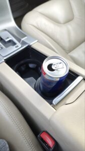 Volvo XC60, V60, S60 mukitelineen adapteri